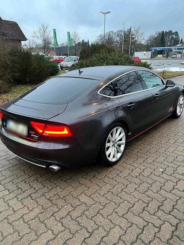 Second-hand Audi A7 245 CP (180 kW) 2010 Negru Hatchback
