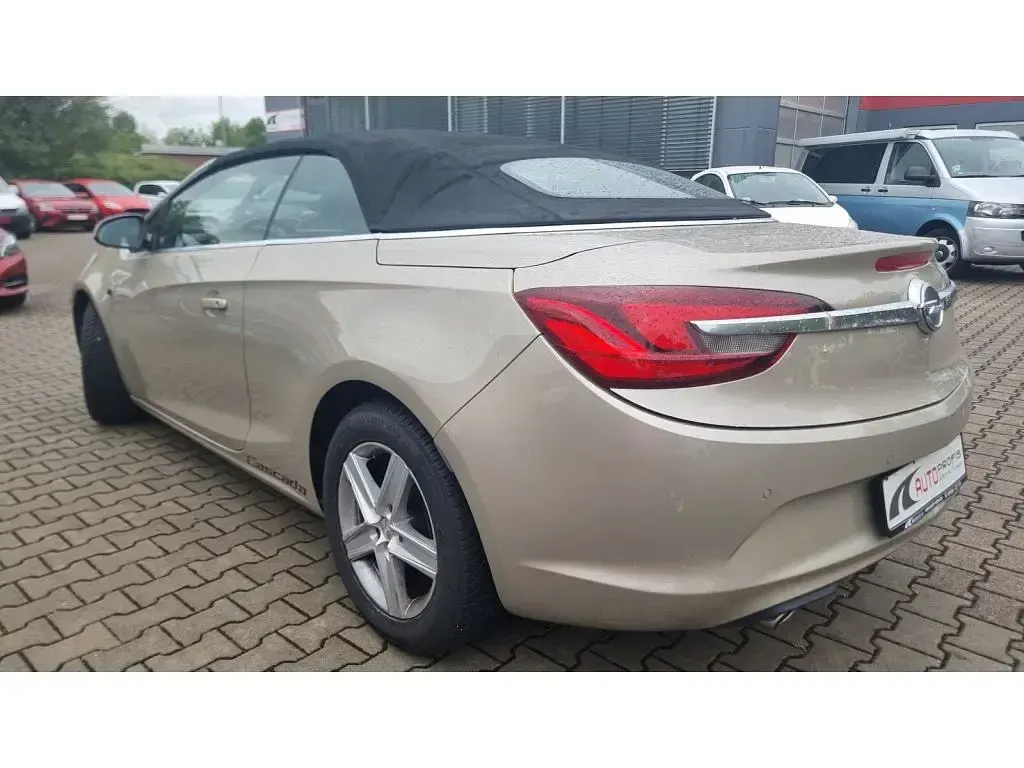 Gebraucht Opel Cascada 140 PS (102 kW) 2013 Beige Cabrio