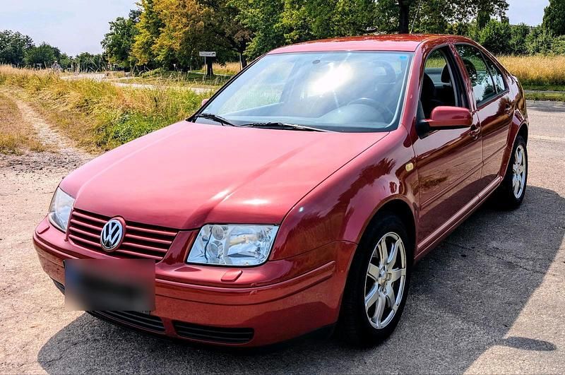 Andere farben Gebraucht 1999 VW Bora Limousine | 2.100 € (Etwas zu teuer) - Bild 1/4