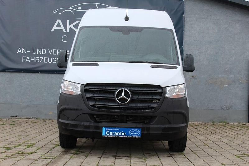 Gebraucht Mercedes Sprinter 163 PS (119 kW) 2019 Weiß Van