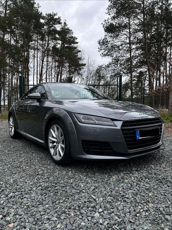 Gebraucht Audi TT Sport 230 PS (169 kW) 2015 Grau Coupé