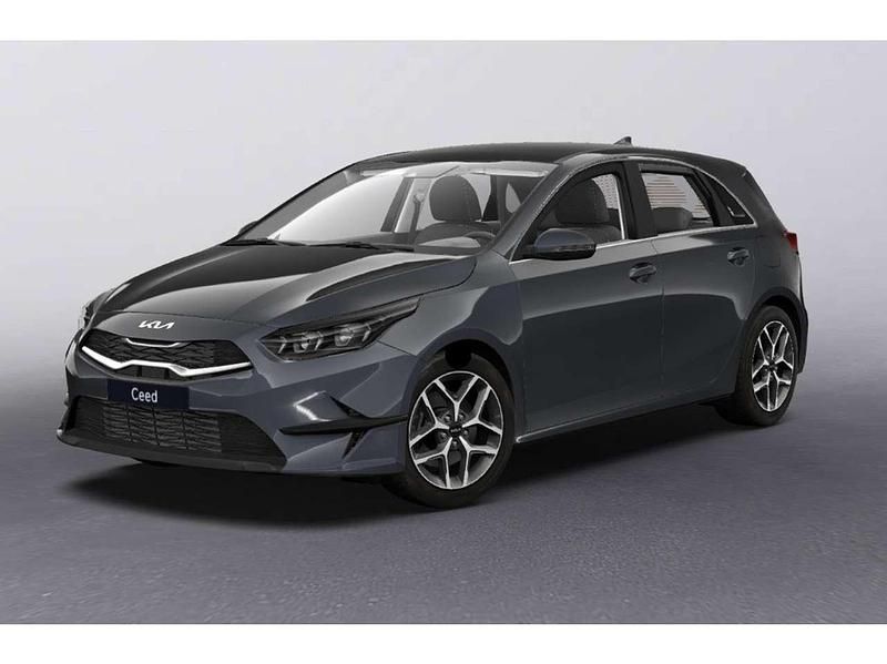 Używany Kia Ceed 140 KM (102 kW) 2025 Penta metal Hatchback
