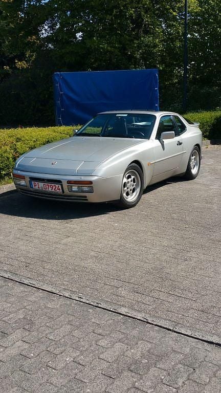 Gebraucht Porsche 944 220 PS (161 kW) 1985 Silber Coupé