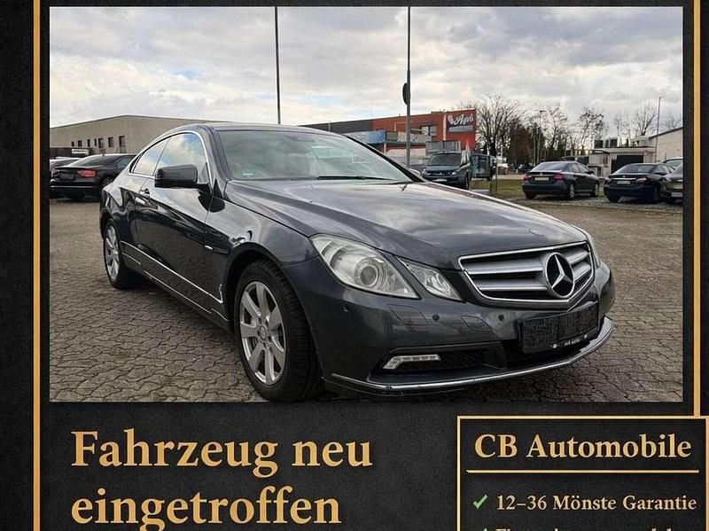 Gebraucht Mercedes E250 204 PS (150 kW) 2011 Tenoritgrau  metalliclack Coupé