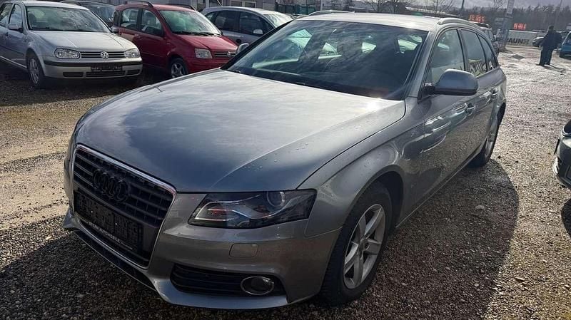 Gebraucht Audi A4 160 PS (117 kW) 2009 Grau Kombi