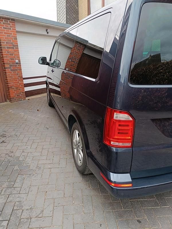 Usata VW T6 204 CV (150 kW) 2017 Blu Furgone
