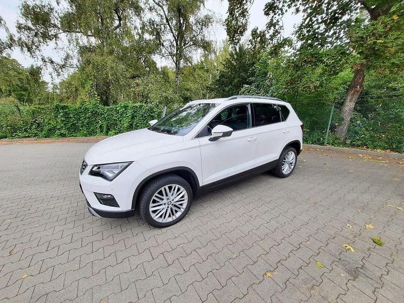 Weiß Gebraucht 2019 Seat Ateca XCELLENCE SUV | 17.000 € (Guter Preis) - Bild 1/4
