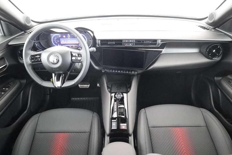 Neu Alfa Romeo GT Junior Edizione Speciale 145 PS (106 kW) 2025 Avorio scala metallic SUV