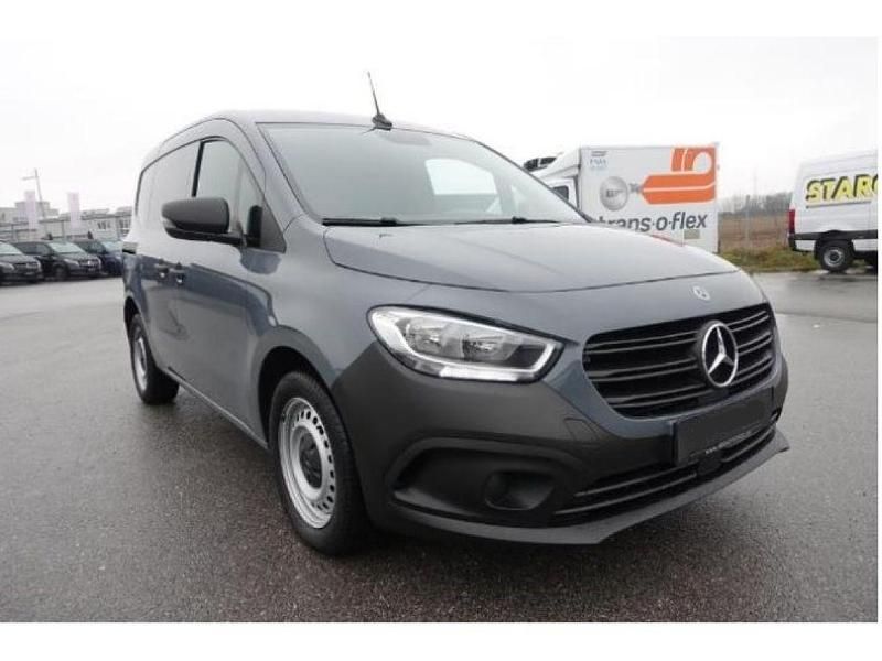 Magnetitgrau Gebraucht 2022 Mercedes Citan 112 Van | 20.111 € (Fairer Preis) - Bild 1/4