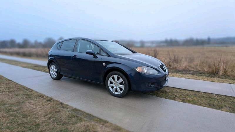 Gebraucht Seat Leon 125 PS (91 kW) 2008 Blau Kleinwagen