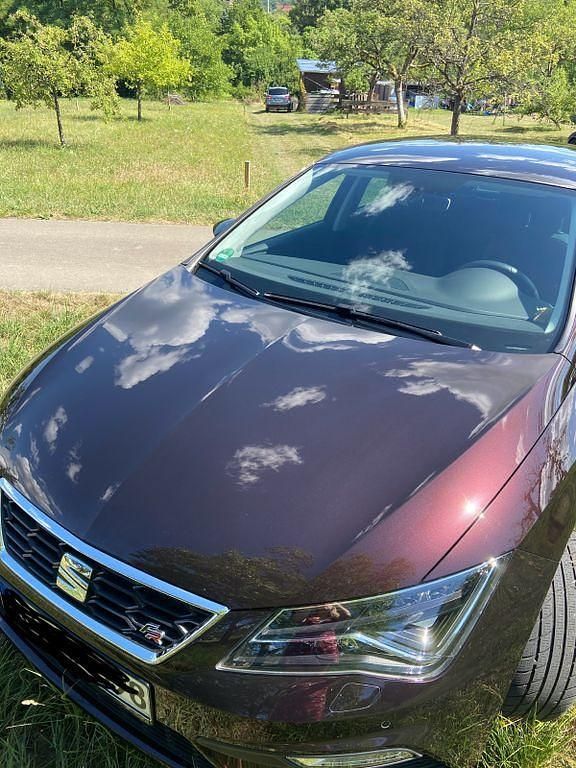 Usata Seat Leon FR 131 CV (96 kW) 2019 Viola Berlina