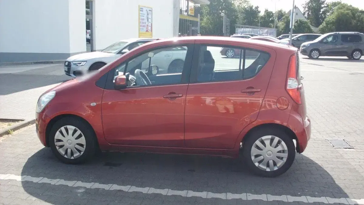 Gebraucht Suzuki Splash 68 PS (50 kW) 2011 Orange Kleinwagen