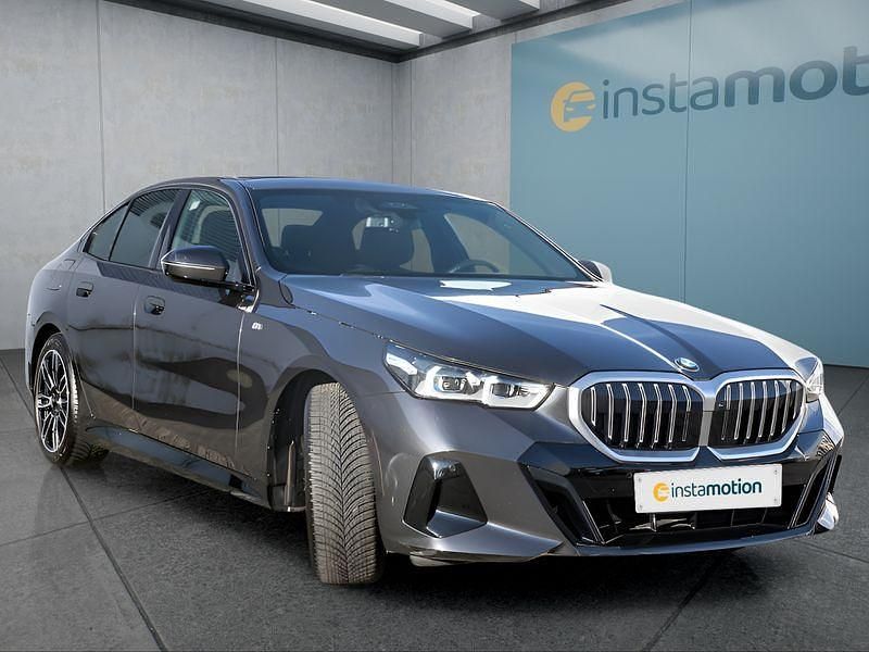 Gebraucht BMW 520 190 PS (139 kW) 2024 Grau Limousine