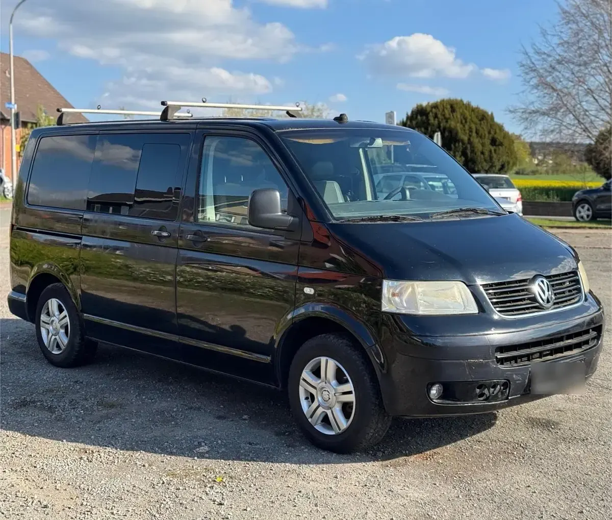 Second-hand VW Transporter 131 CP (96 kW) 2006 Negru Van