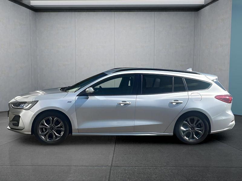 Gebraucht Ford Focus 125 PS (91 kW) 2023 Silber Kombi