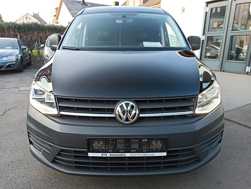 Usata VW Caddy 102 CV (75 kW) 2018 Nero Monovolume