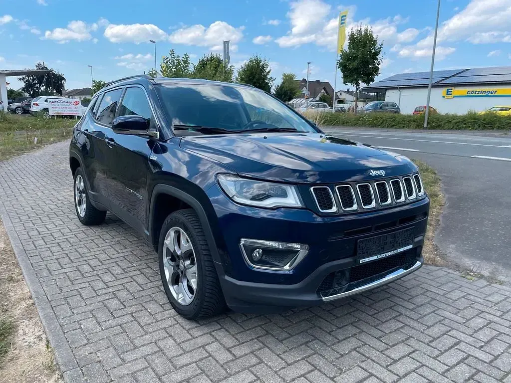 Gebraucht Jeep Compass Limited 170 PS (125 kW) 2020 Blau SUV