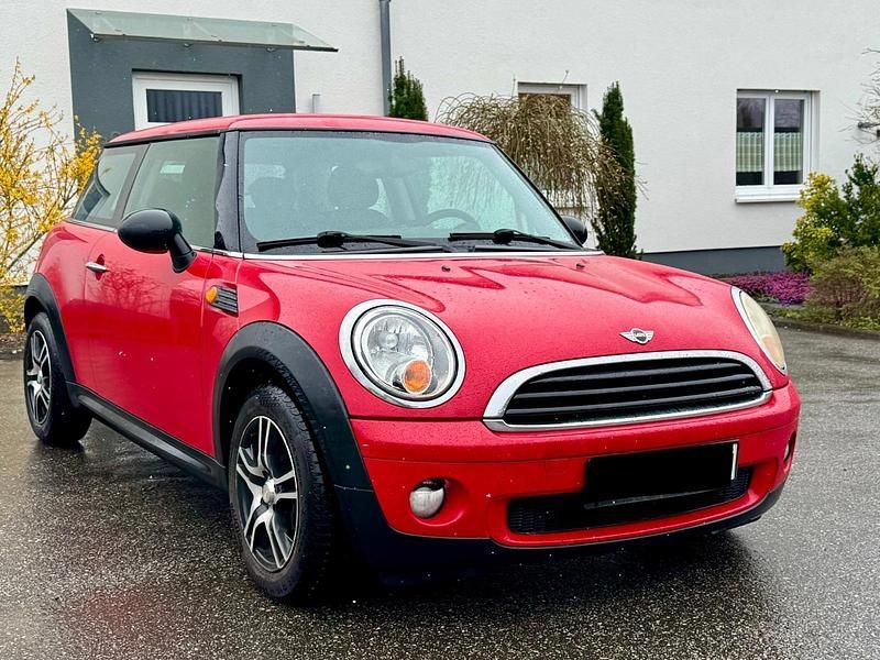 Gebraucht Mini Cooper 75 PS (55 kW) 2009 Rot Kleinwagen