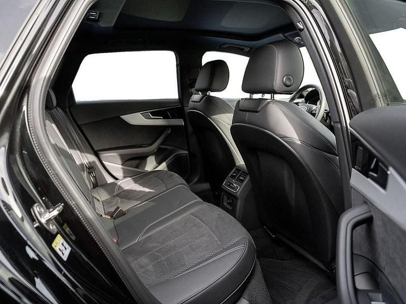 Gebraucht Audi S4 Ambiente 341 PS (250 kW) 2024 Schwarz Kombi