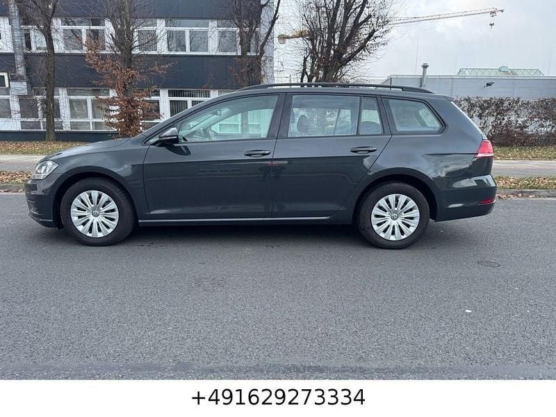 Gebraucht VW Golf VII 116 PS (85 kW) 2019 Grau Kombi