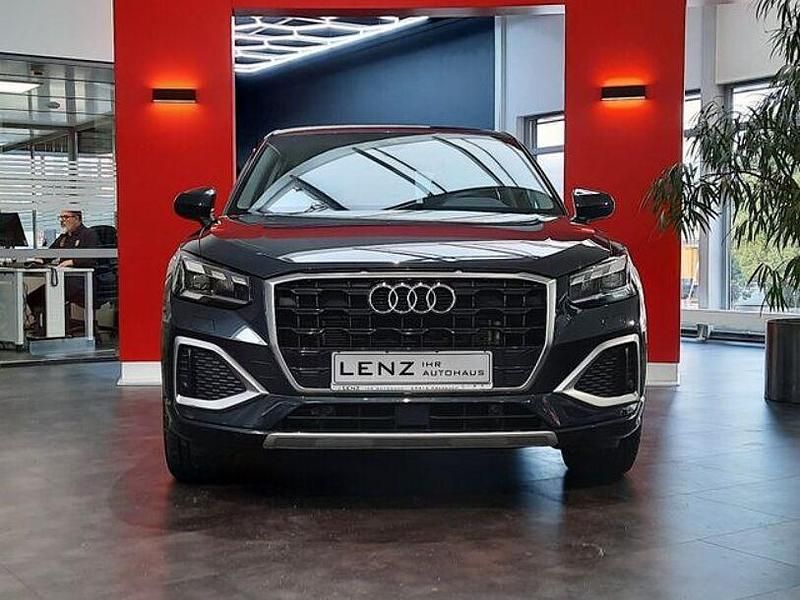 Gebraucht Audi Q2 Advanced 150 PS (110 kW) 2023 Grau SUV