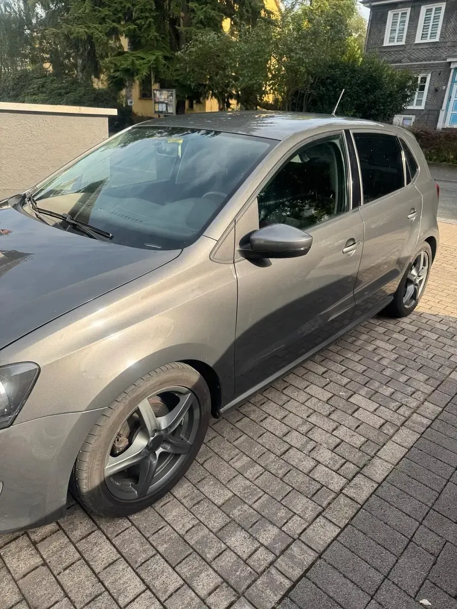 Gebraucht VW Polo R 86 PS (63 kW) 2011 Grau Kleinwagen
