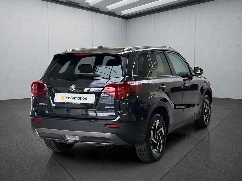 Neu Suzuki Vitara 110 PS (80 kW) 2025 Schwarz SUV