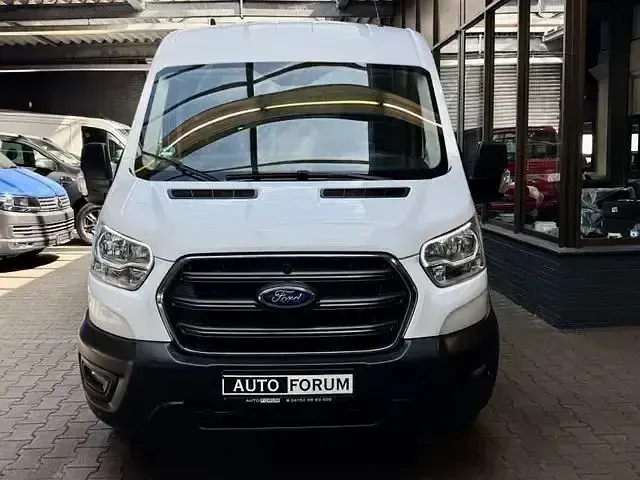 Gebraucht Ford Transit 131 PS (96 kW) 2020 Weiß Van