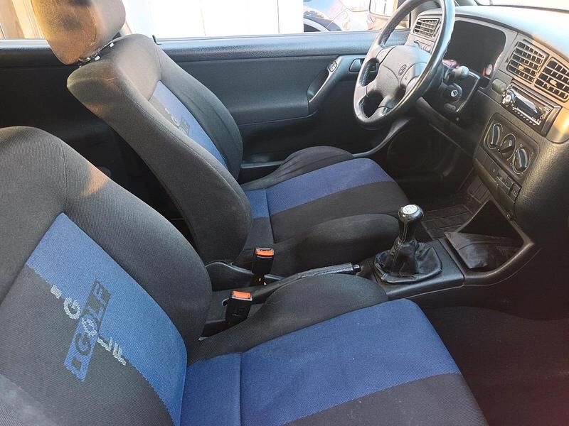 Gebraucht VW Golf Cabriolet 90 PS (66 kW) 1996 Blau Cabrio