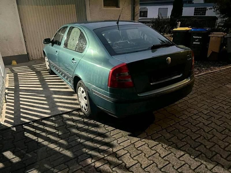 Gebraucht Skoda Octavia 105 PS (77 kW) 2007 Grün Limousine