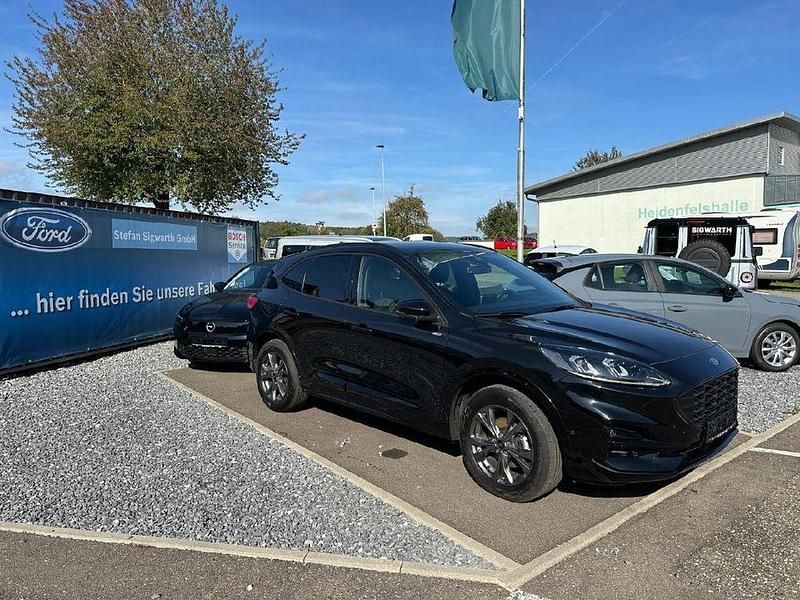 Gebraucht Ford Kuga ST-Line X 152 PS (111 kW) 2022 Obsidianschwarz metallic SUV