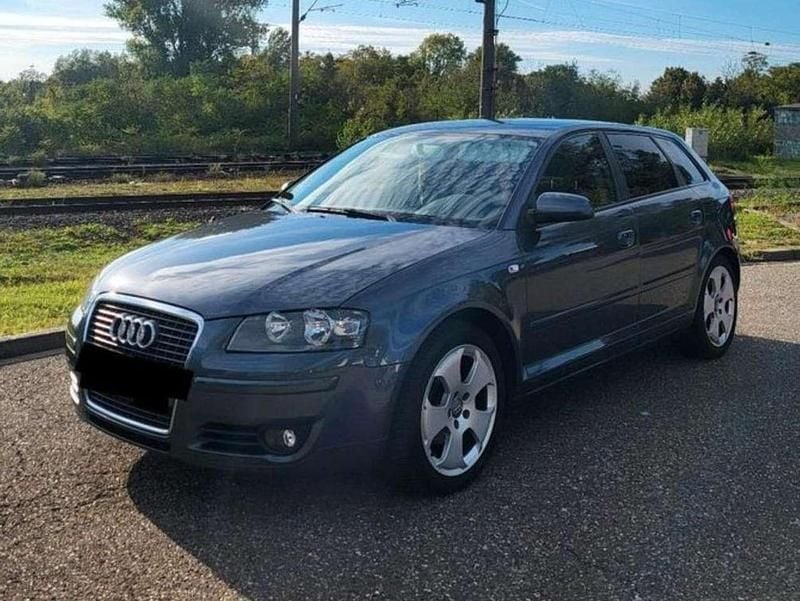 Grau Gebraucht 2007 Audi A3 Ambiente Kombi | 3.800 € (Fairer Preis) - Bild 1/4