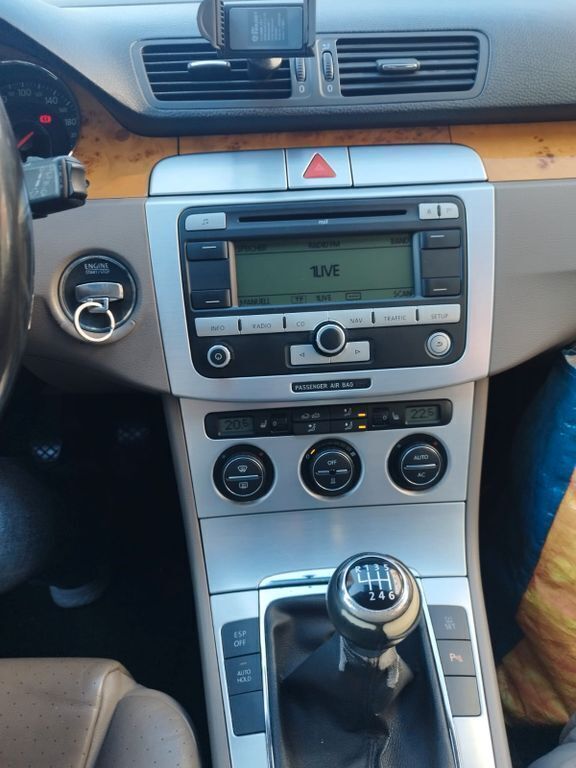 Gebraucht VW Passat Comfortline 170 PS (125 kW) 2008 Braun Kombi