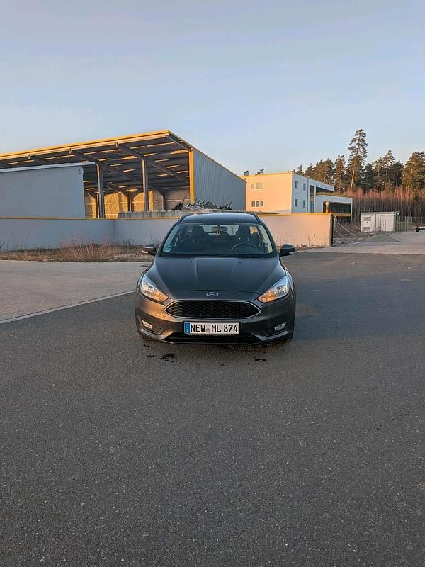 Gebraucht Ford Focus 125 PS (91 kW) 2017 Kombi