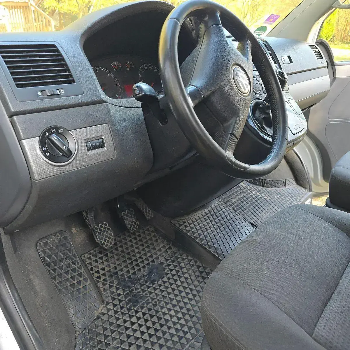 Gebraucht VW T5 Highline 174 PS (127 kW) 2003 Silber Van