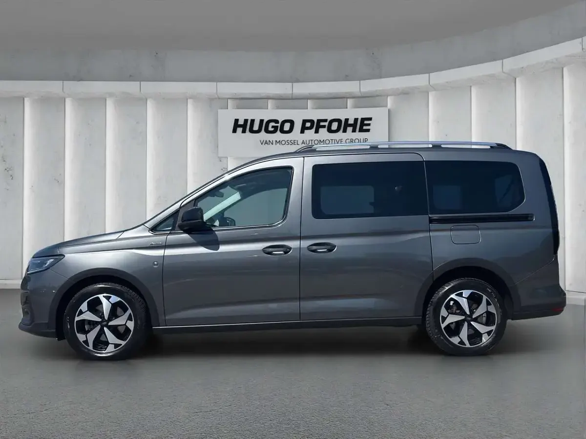 Gebraucht Ford Grand Tourneo Connect Active 114 PS (83 kW) 2023 Grau Van / Kleinbus