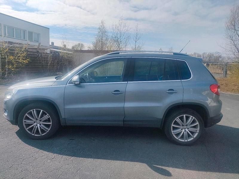 Gebraucht VW Tiguan 170 PS (125 kW) 2009 Grau SUV