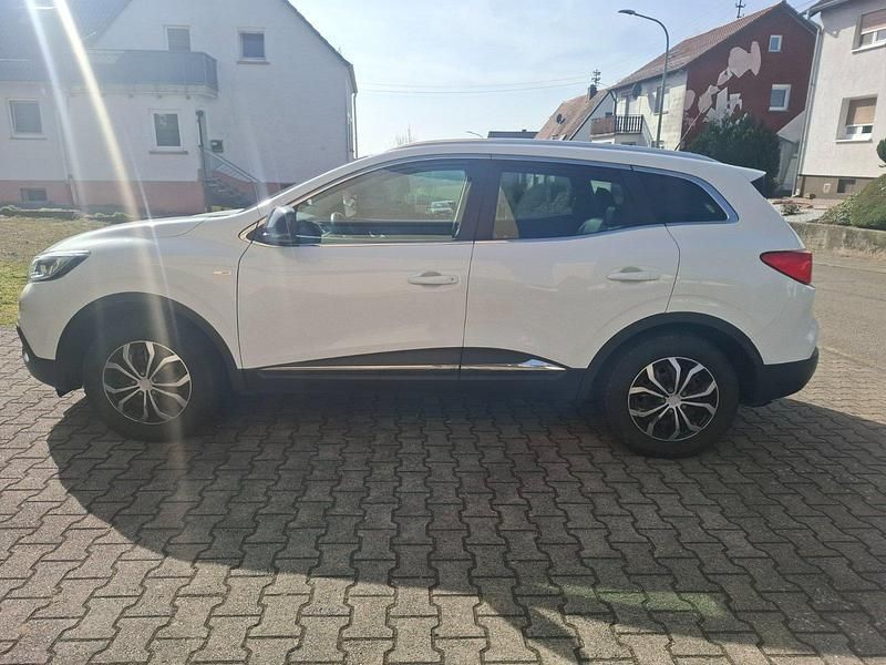 Gebraucht Renault Kadjar Bose Edition 131 PS (96 kW) 2015 Weiß SUV