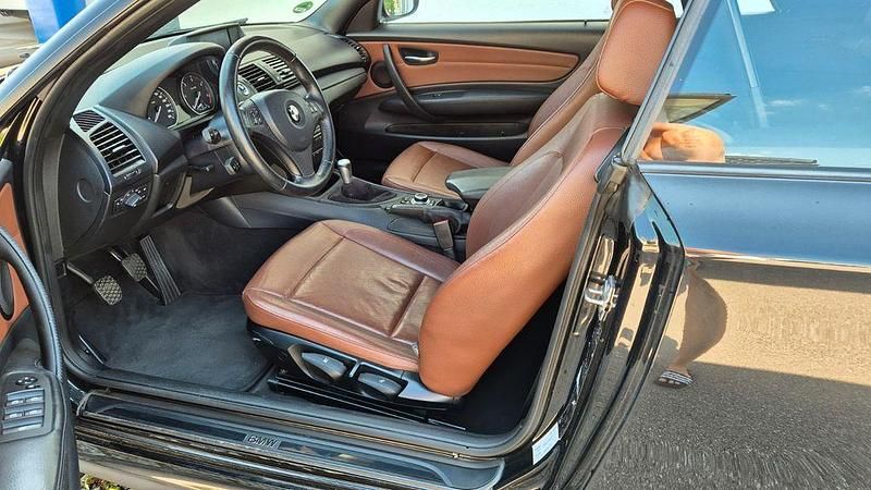 Gebraucht BMW 120 Cabriolet Performance 177 PS (130 kW) 2010 Schwarz Cabrio