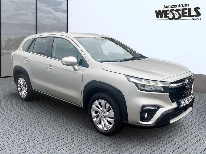 Gebraucht Suzuki SX4 Comfort 129 PS (94 kW) 2024 Silber SUV