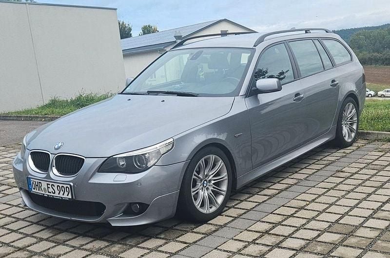 Grau Gebraucht 2005 BMW 525 M Sport Kombi | 4.500 € (Guter Preis) - Bild 1/4