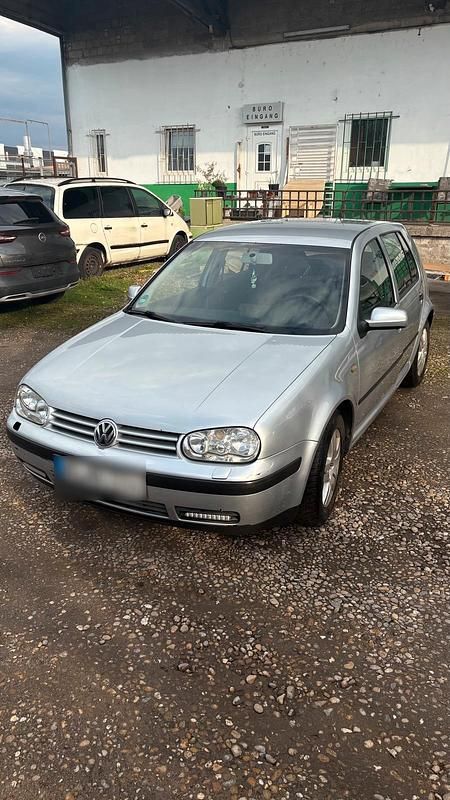 Gebraucht VW Golf IV 110 PS (80 kW) 2002 Silber Limousine