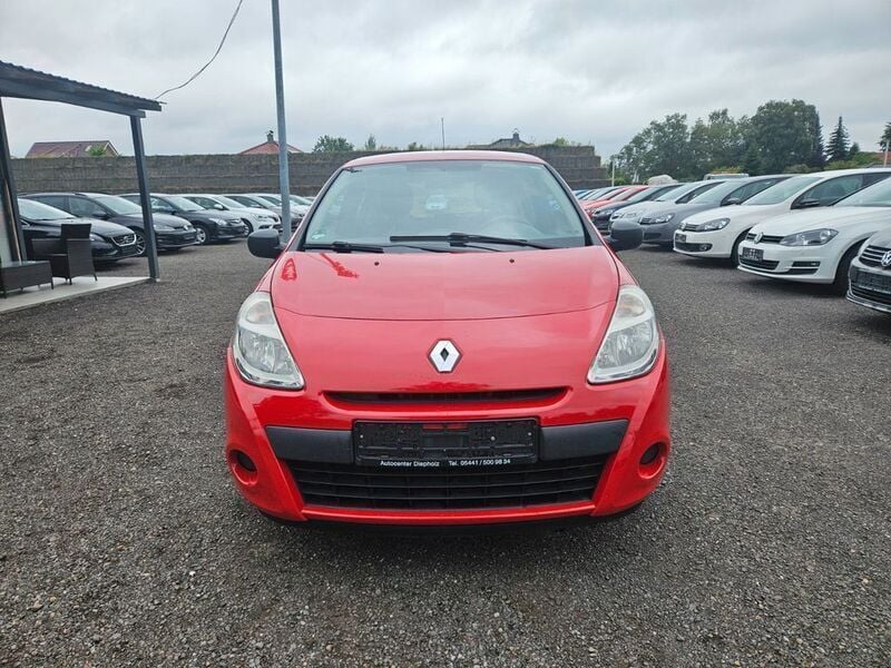 Gebraucht Renault Clio III 75 PS (55 kW) 2011 Rot Kleinwagen