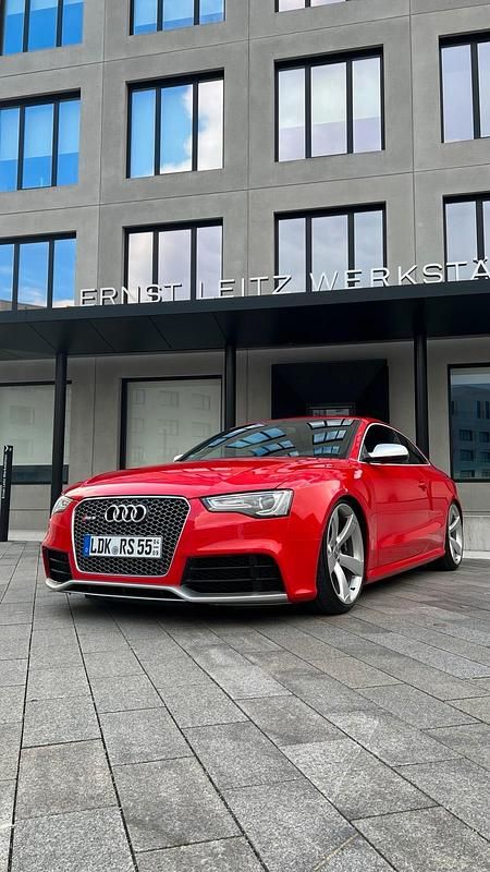 Rot Gebraucht 2014 Audi RS5 Exclusive Coupé | 56.990 € - Bild 1/4