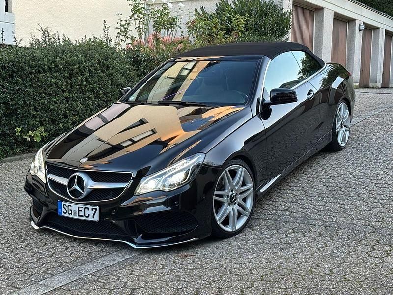Gebraucht Mercedes E250 AMG line 211 PS (155 kW) 2013 Schwarz Cabrio