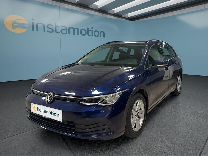 Blau Gebraucht 2023 VW Golf VIII Kombi | 20.999 € (Guter Preis) - Bild 1/4