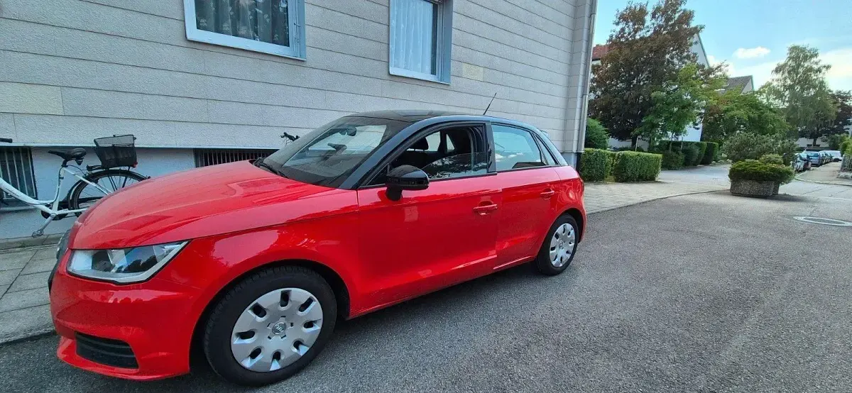 Gebraucht Audi A1 Sportback 95 PS (69 kW) 2018 Rot Kleinwagen