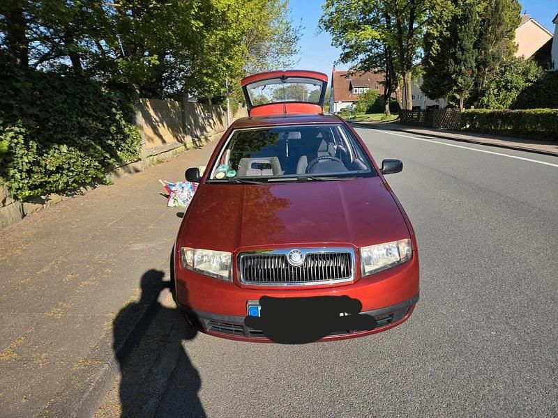 Orange Gebraucht 2003 Skoda Fabia Kleinwagen | 1.350 € - Bild 1/4