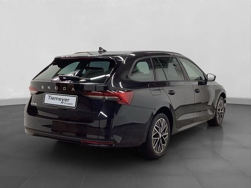 Gebraucht Skoda Octavia Lodge 150 PS (110 kW) 2025 Schwarz Kombi
