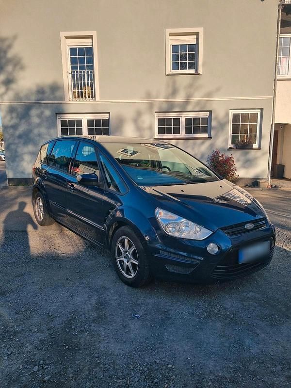 Gebraucht Ford S-MAX S 140 PS (102 kW) 2010 Blau Van / Kleinbus